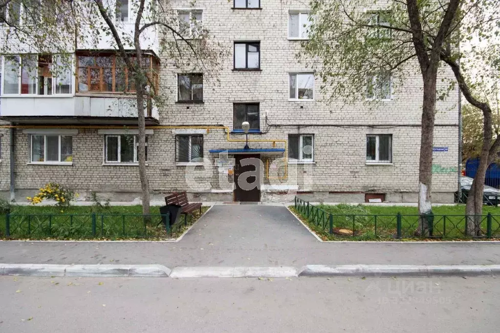 1-к кв. Тюменская область, Тюмень Волгоградская ул., 107 (30.4 м) - Фото 1