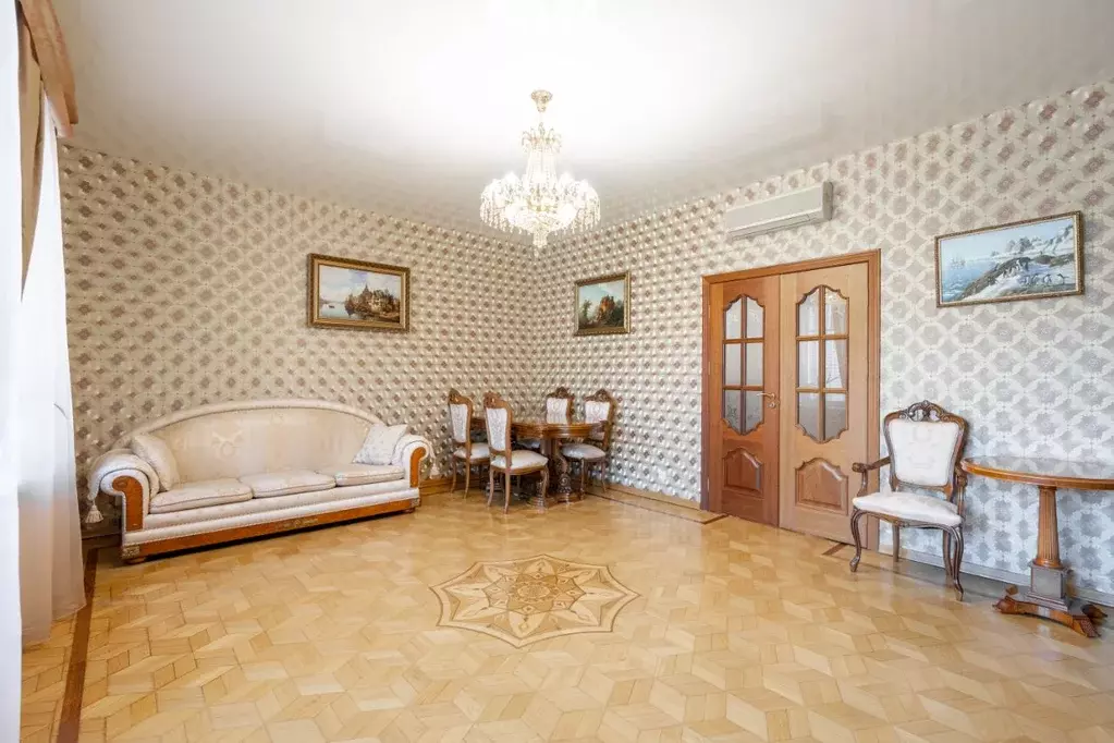 Таунхаус в Санкт-Петербург Глухарская ул., 13К2 (205 м) - Фото 1