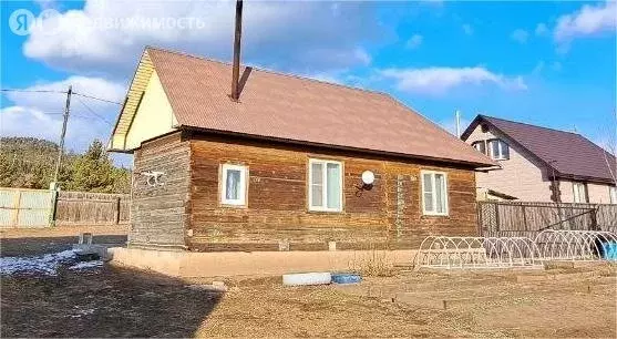 Дом в село Нижний Саянтуй, ДНТ Багульник (50 м) - Фото 1