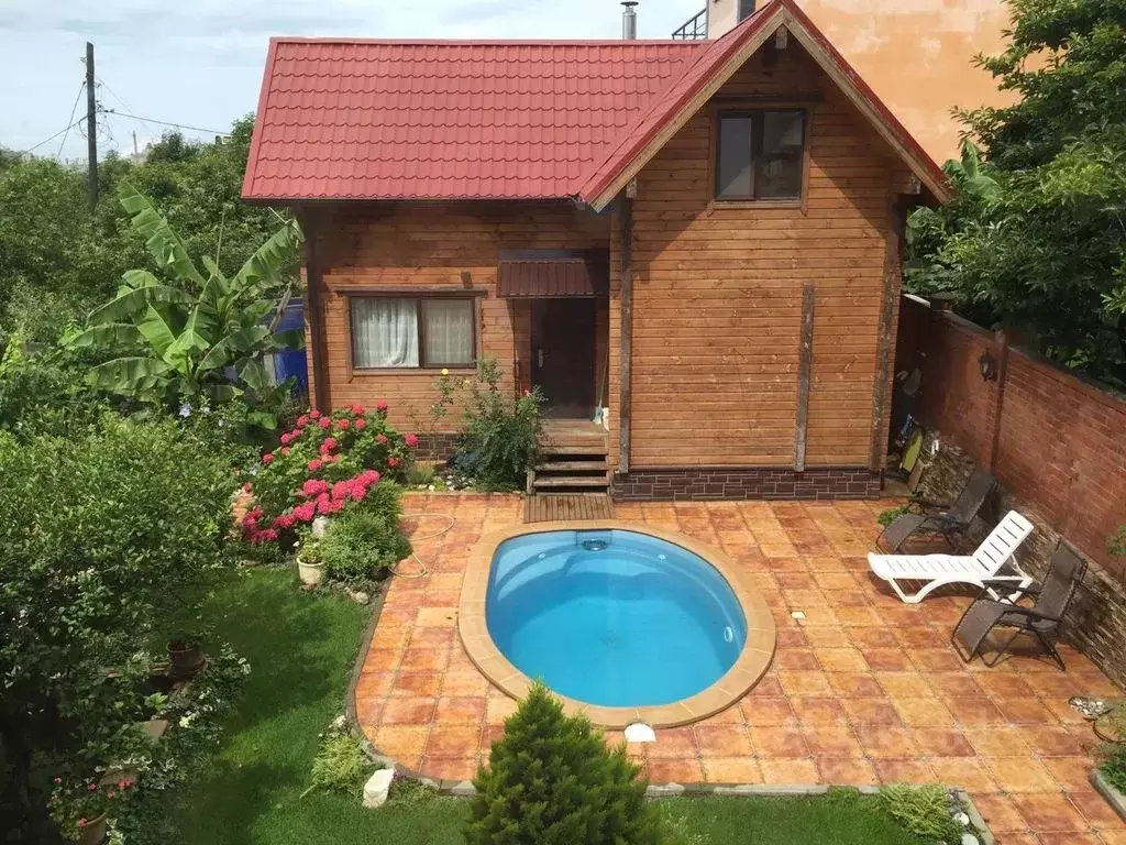 Дом в Краснодарский край, Сочи Урожайная ул., 20А (60 м) - Фото 0