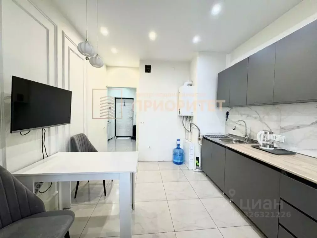 1-к кв. Саха (Якутия), Якутск просп. Михаила Николаева, 2/4 (37.22 м) - Фото 1