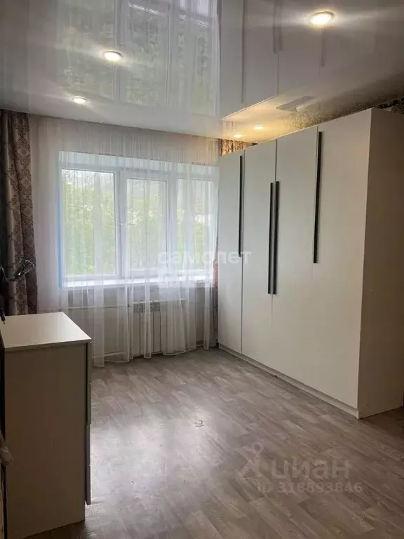 1-к кв. Мурманская область, Кировск ул. Кирова, 35 (30.6 м) - Фото 0