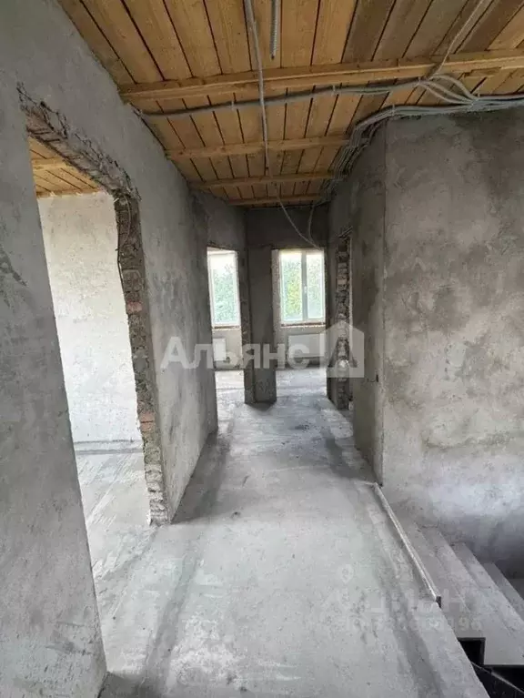 Дом в Ростовская область, Шахты Минский пер. (300 м) - Фото 1