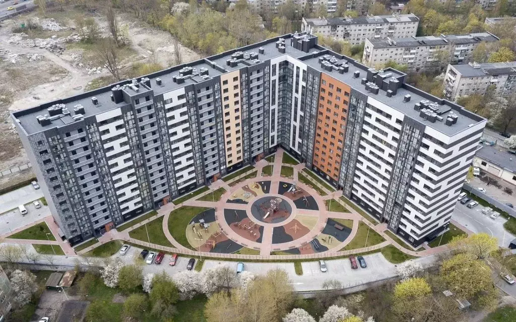 2-к кв. Калининградская область, Калининград ул. Памяти Павших в ... - Фото 1