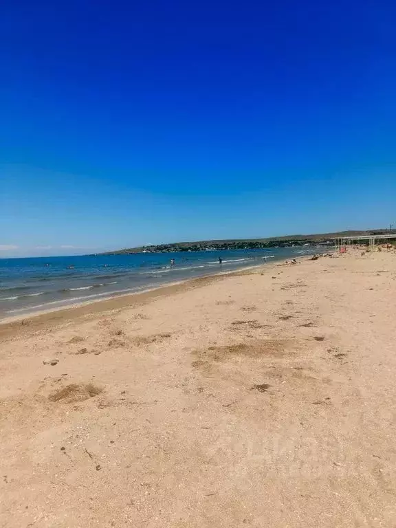 Дом в Крым, Ленинский район, Щелкино городское поселение, Энергетик-2 ... - Фото 1
