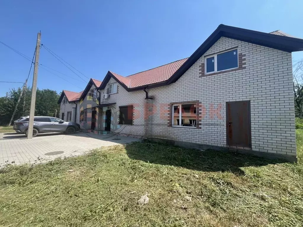Таунхаус в Ростовская область, Батайск ул. 1-я Березовая, 6В (106 м) - Фото 1