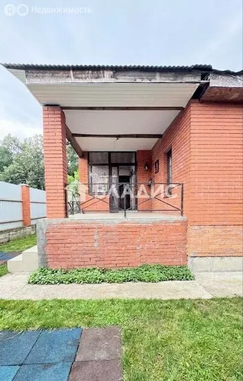 Дом в посёлок Затишье, 15 (378.5 м) - Фото 1