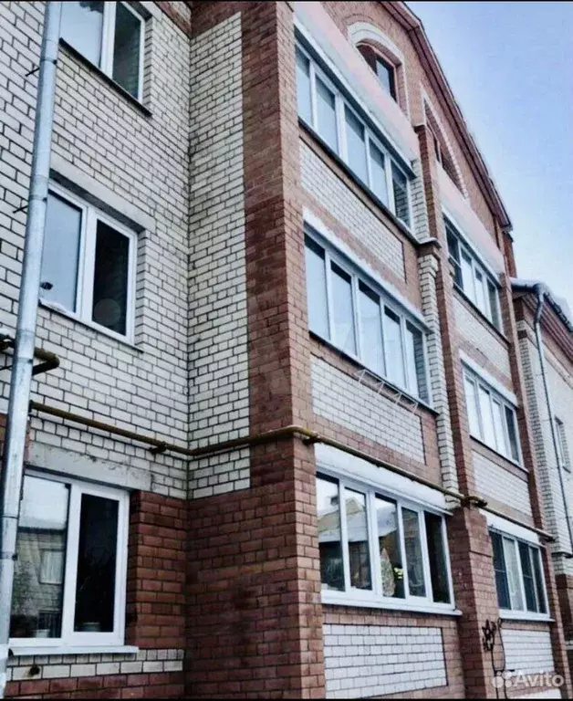1-к. квартира, 38 м, 1/3 эт. - Фото 0