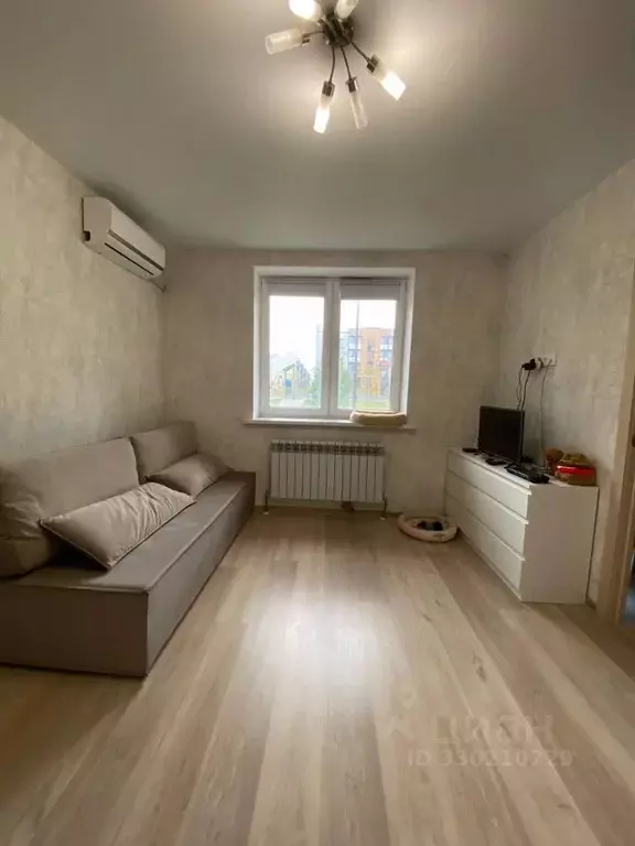 1-к кв. Волгоградская область, Волгоград ул. Добрушина, 39 (32.0 м) - Фото 1