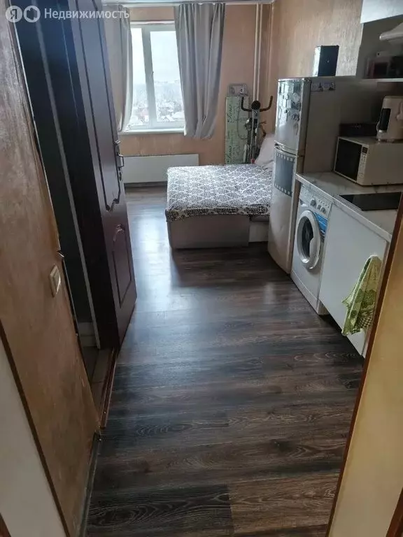 Квартира-студия: посёлок городского типа Андреевка, Староандреевская ... - Фото 1