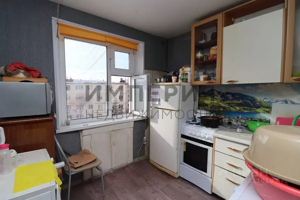 2-к кв. Магаданская область, Магадан Пролетарская ул., 16 (43.2 м) - Фото 1