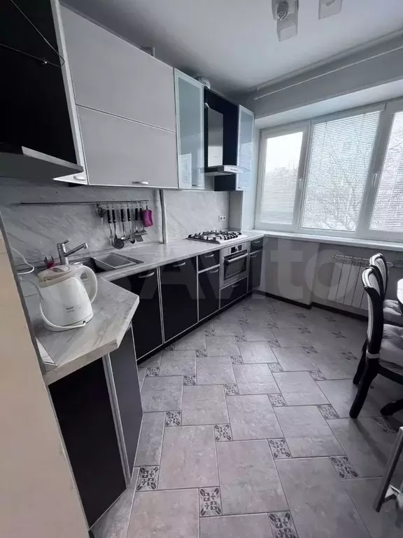 1-к. квартира, 36 м, 3/9 эт. - Фото 0