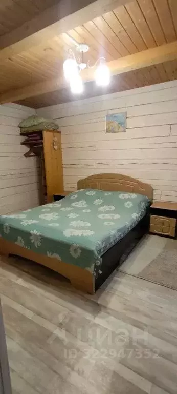 Комната Алтайский край, Белокуриха Алтайская ул., 30 - Фото 0