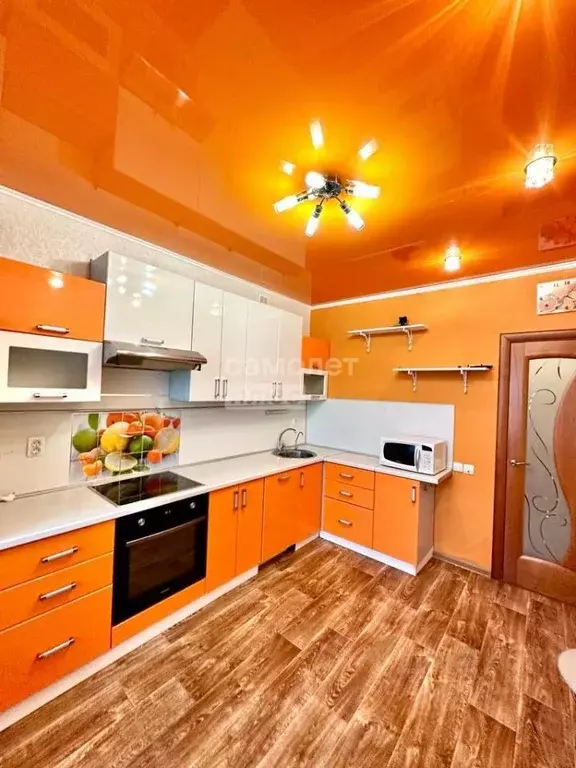 2-к кв. Башкортостан, Уфа Баязита Бикбая ул., 35/2 (67.4 м) - Фото 1