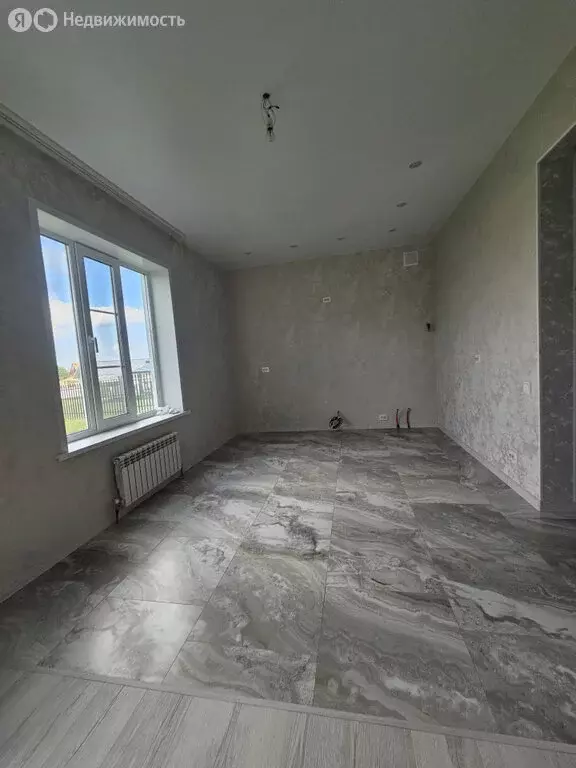 Дом в Калужская область, Жуковский муниципальный округ, деревня ... - Фото 1