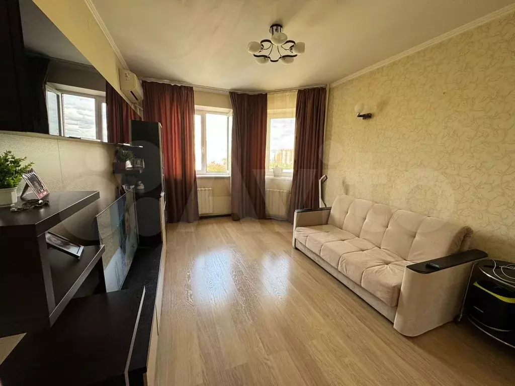 1-к. квартира, 40 м, 11/17 эт. - Фото 1