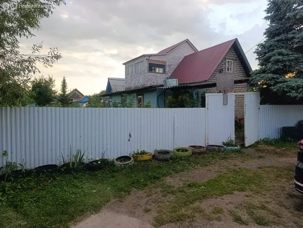 Дом в село Новая Отрадовка, СНТ Стерля, 9 (70 м) - Фото 1