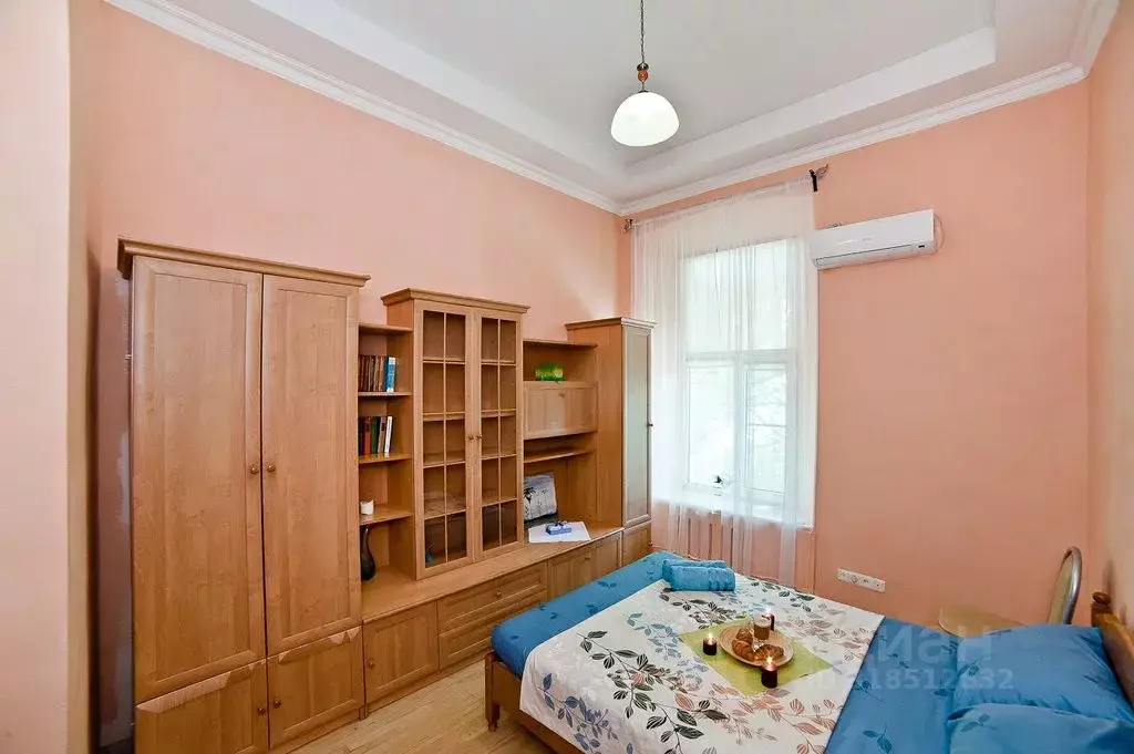 2-к кв. Краснодарский край, Краснодар Центральный мкр, ул. Коммунаров, ... - Фото 1