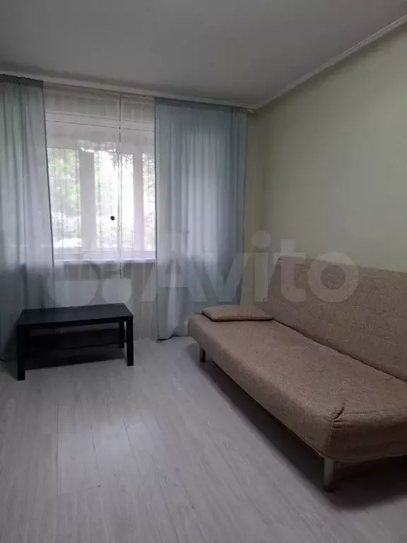 2-к. квартира, 47 м, 1/10 эт. - Фото 1