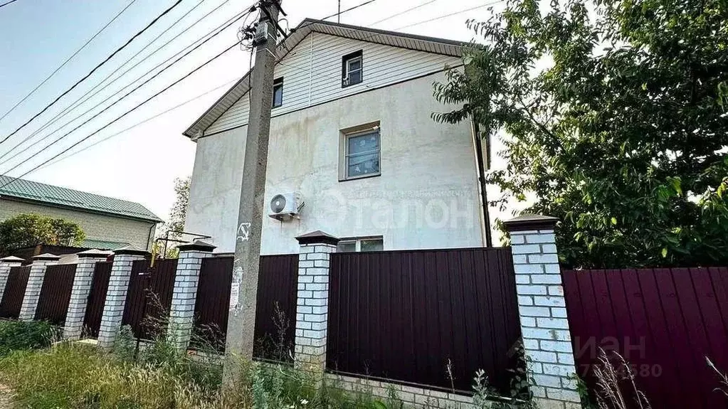 Дом в Волгоградская область, Волгоград ул. Шурухина, 119/61199 (78 м) - Фото 1