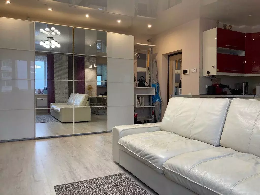 3-к кв. Нижегородская область, Дзержинск ул. Строителей, 9Вк2 (78.7 м) - Фото 1