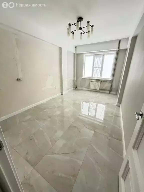 2-комнатная квартира: Махачкала, 2-й Сергокалинский тупик, 8к2 (77 м) - Фото 2