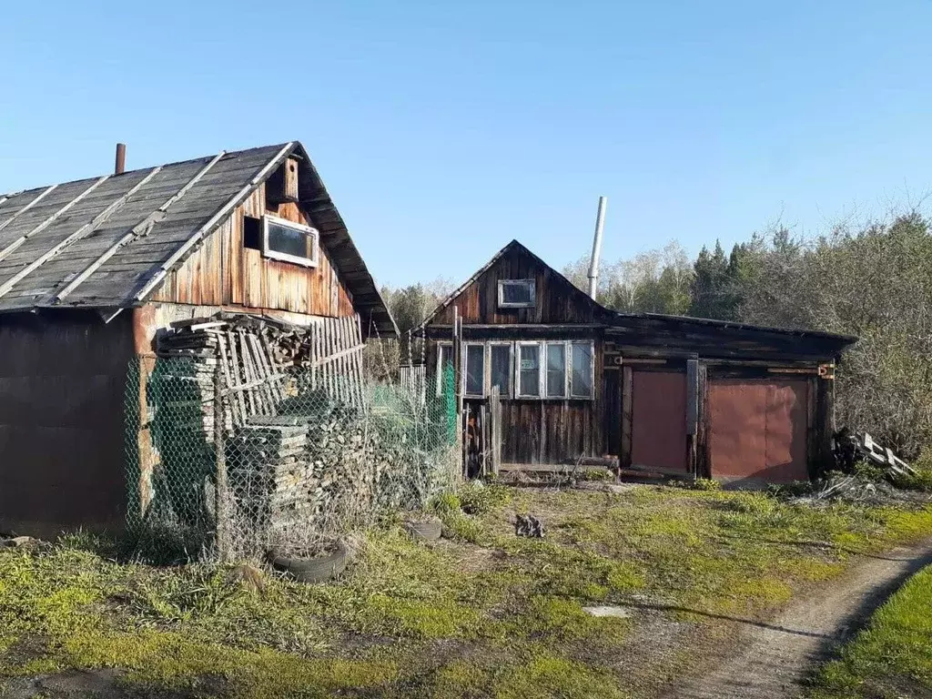 Дом в Свердловская область, Каменский городской округ, № 14 ПМК-12 ... - Фото 0