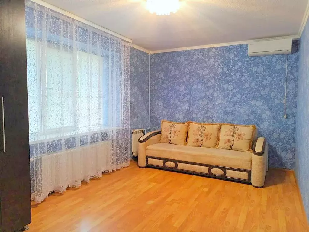2-к. квартира, 42,1 м, 1/9 эт. - Фото 1
