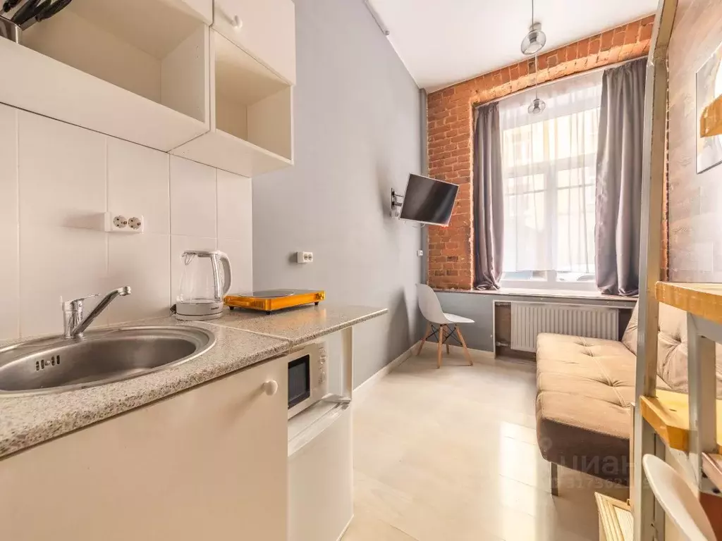 Студия Санкт-Петербург Коломенская ул., 10 (25.0 м) - Фото 1