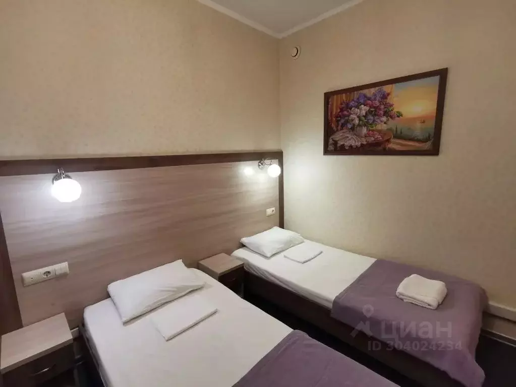 Комната Краснодарский край, Сочи Адлер жилрайон, ул. Медовая, 28 - Фото 1