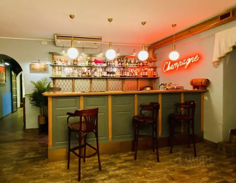 Торговая площадь в Санкт-Петербург Благодатная ул., 16 (162 м) - Фото 1