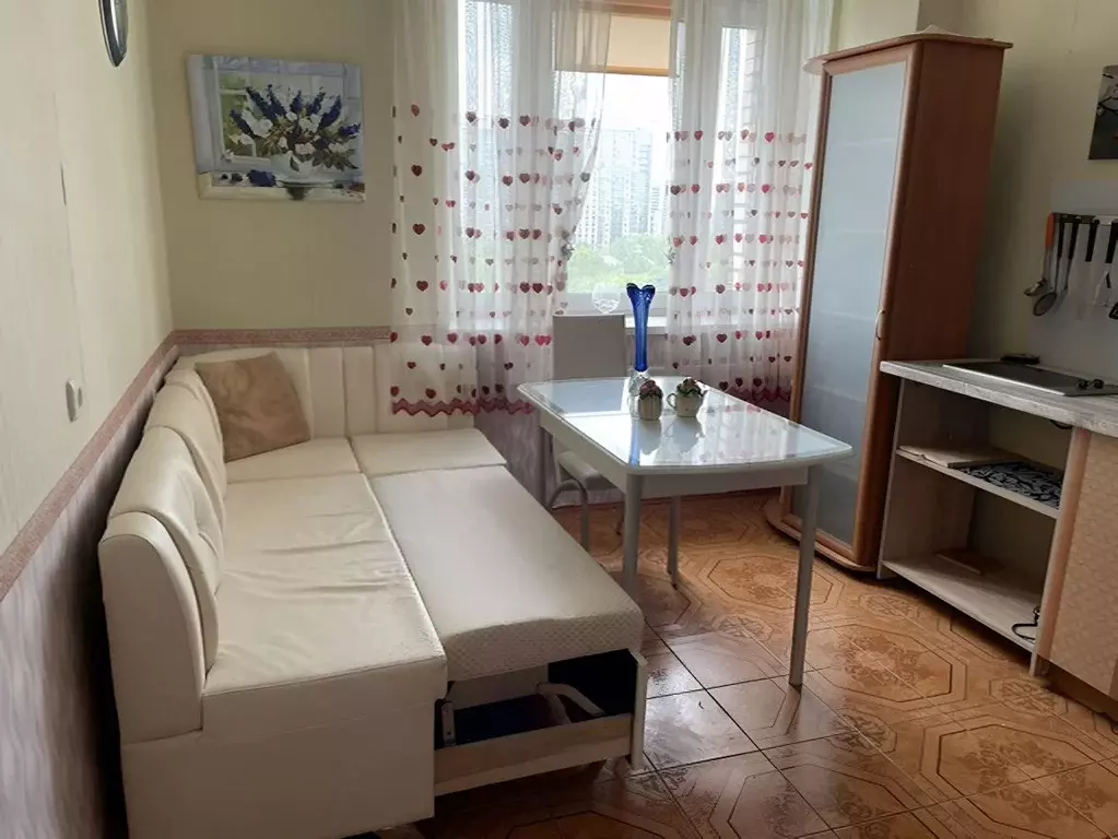 1-к кв. Санкт-Петербург ул. Есенина, 1к1 (39.0 м) - Фото 0