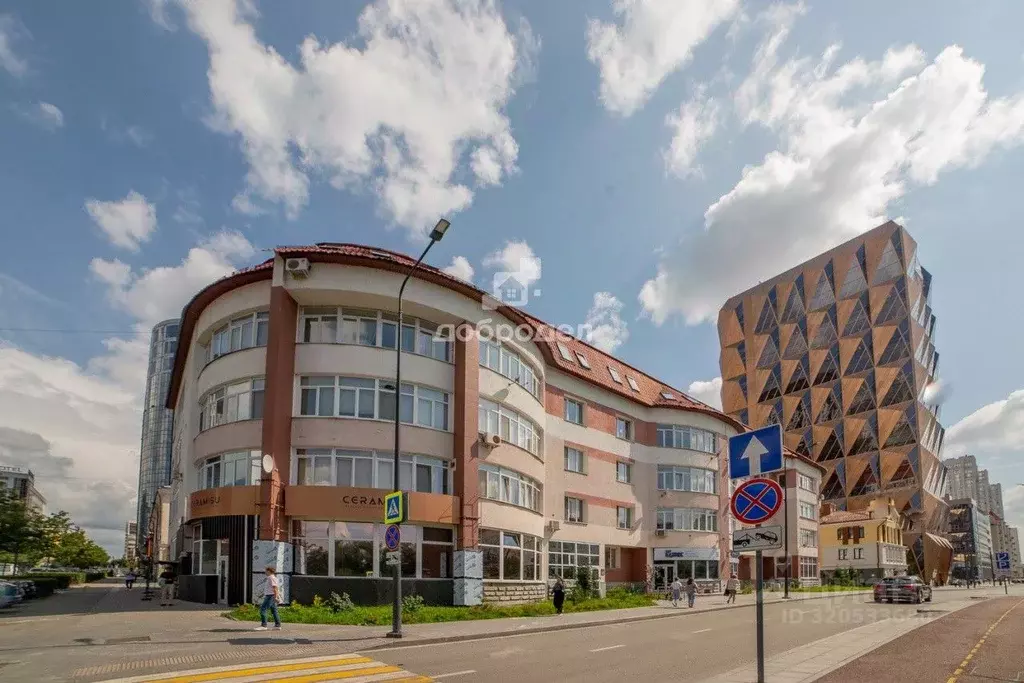 3-к кв. Свердловская область, Екатеринбург ул. Горького, 51 (122.0 м) - Фото 1