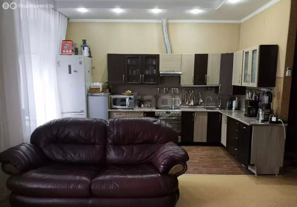 3-комнатная квартира: Ачинск, микрорайон Авиатор, 3 (80 м) - Фото 1