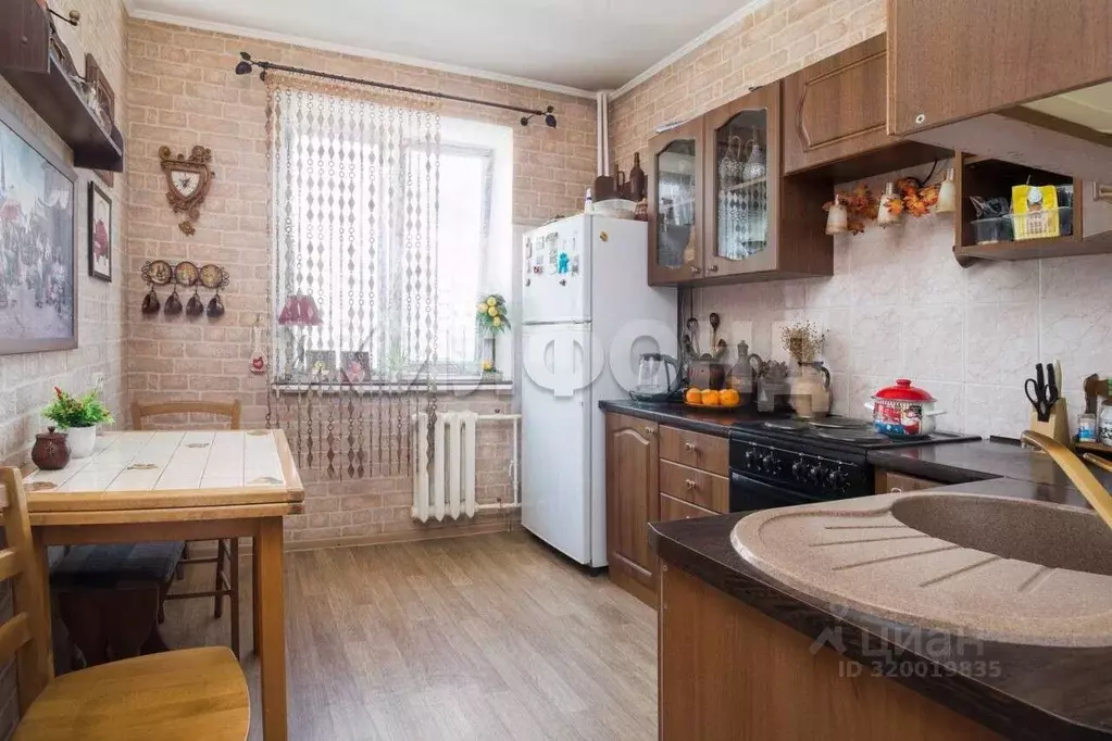 2-к кв. Новосибирская область, Новосибирск Депутатская ул., 58 (54.0 ... - Фото 0