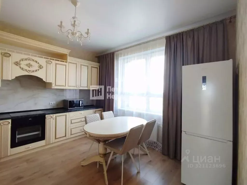 3-к кв. Санкт-Петербург ул. Типанова, 23с1 (81.3 м) - Фото 1