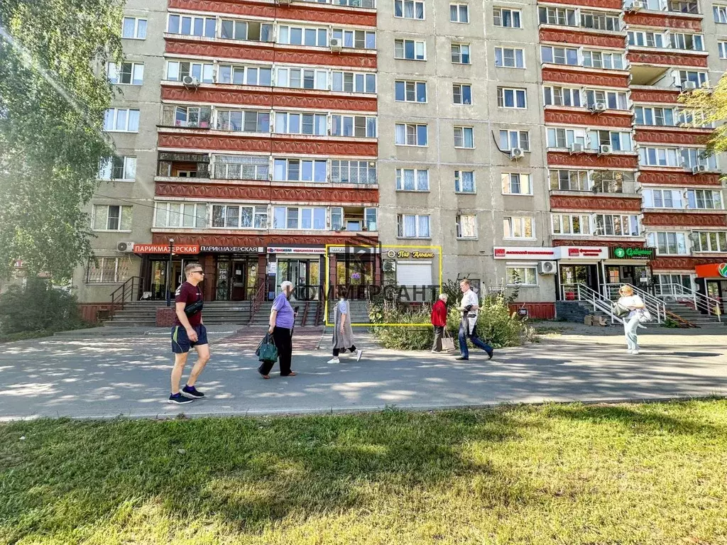 торговая площадь в нижегородская область, нижний новгород . - Фото 0