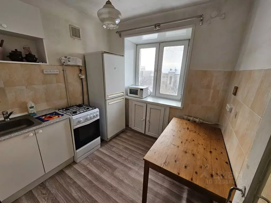 2-к кв. Омская область, Омск ул. Ленина, 30 (42.0 м) - Фото 1