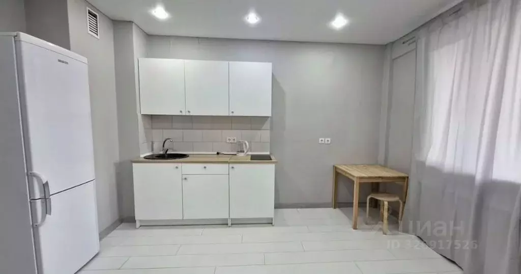 Студия Татарстан, Казань ул. Бари Галеева, 8Ак2 (30.0 м) - Фото 2