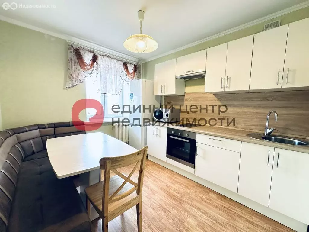1-комнатная квартира: Тюмень, улица Самарцева, 30 (39.5 м) - Фото 1