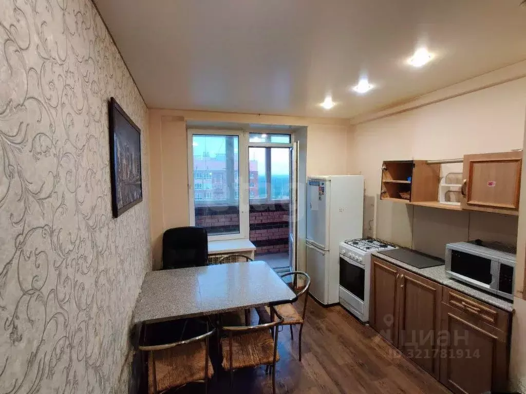 2-к кв. Ямало-Ненецкий АО, Новый Уренгой просп. Губкина, 26 (55.8 м) - Фото 1