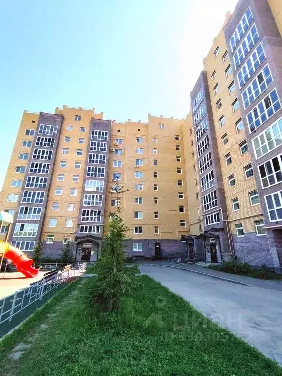 2-к кв. Татарстан, Зеленодольск ул. Комарова, 40 (56.0 м) - Фото 1