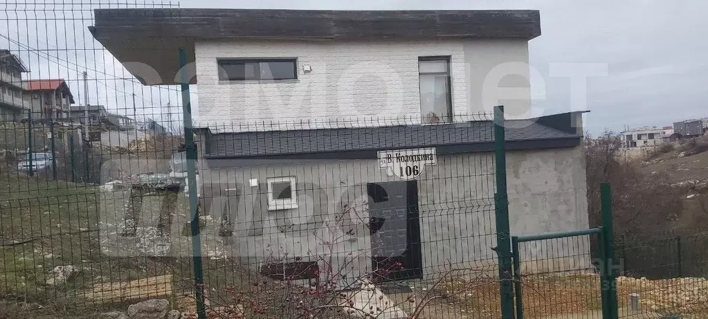 Участок в Севастополь ул. Василия Колодкина, 102 (4.5 сот.) - Фото 1