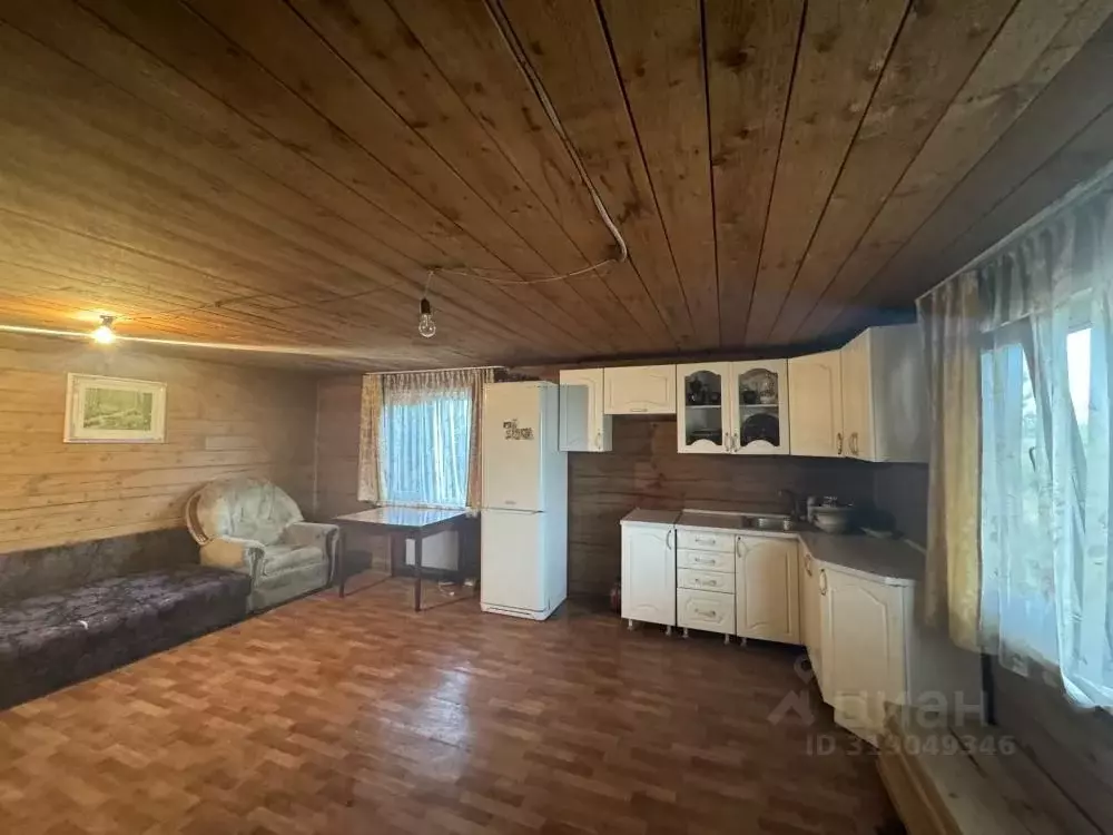 Дом в Хакасия, Усть-Абаканский район, с. Калинино ул. Дружбы Народов, ... - Фото 1