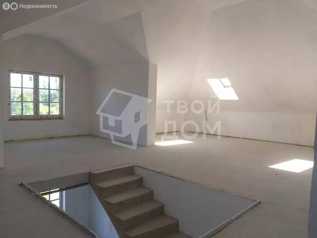 Дом в Петергоф, Санкт-Петербургское шоссе, 130к29 (300 м) - Фото 2