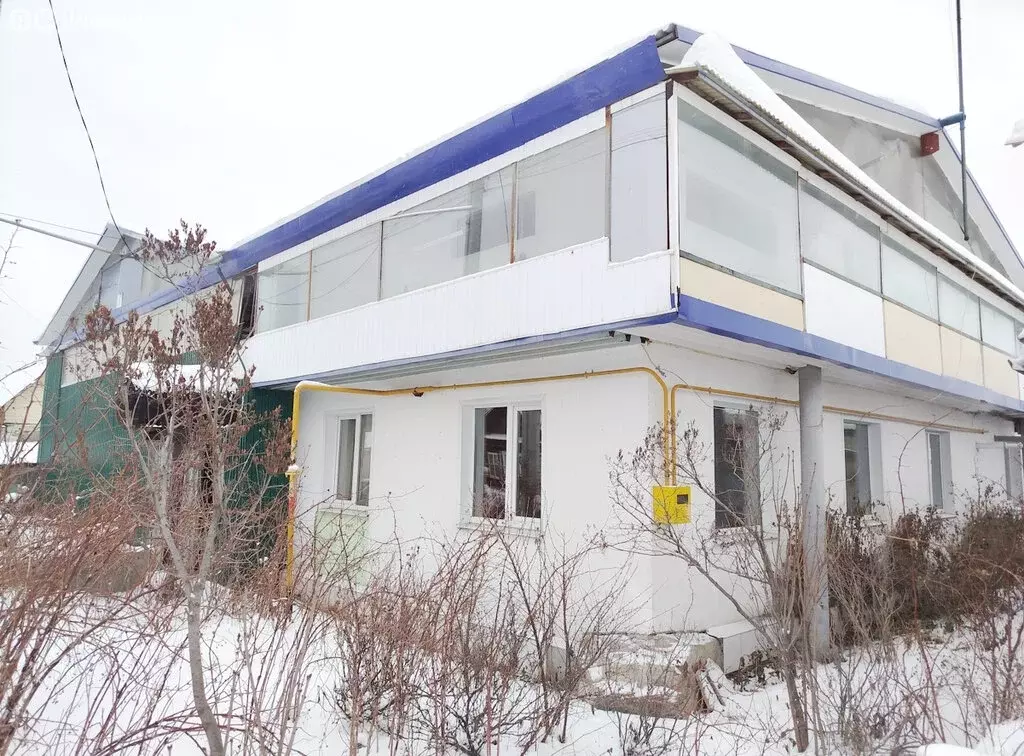 Дом в село Горный Щит, Октябрьская улица, 16А (199.5 м) - Фото 1