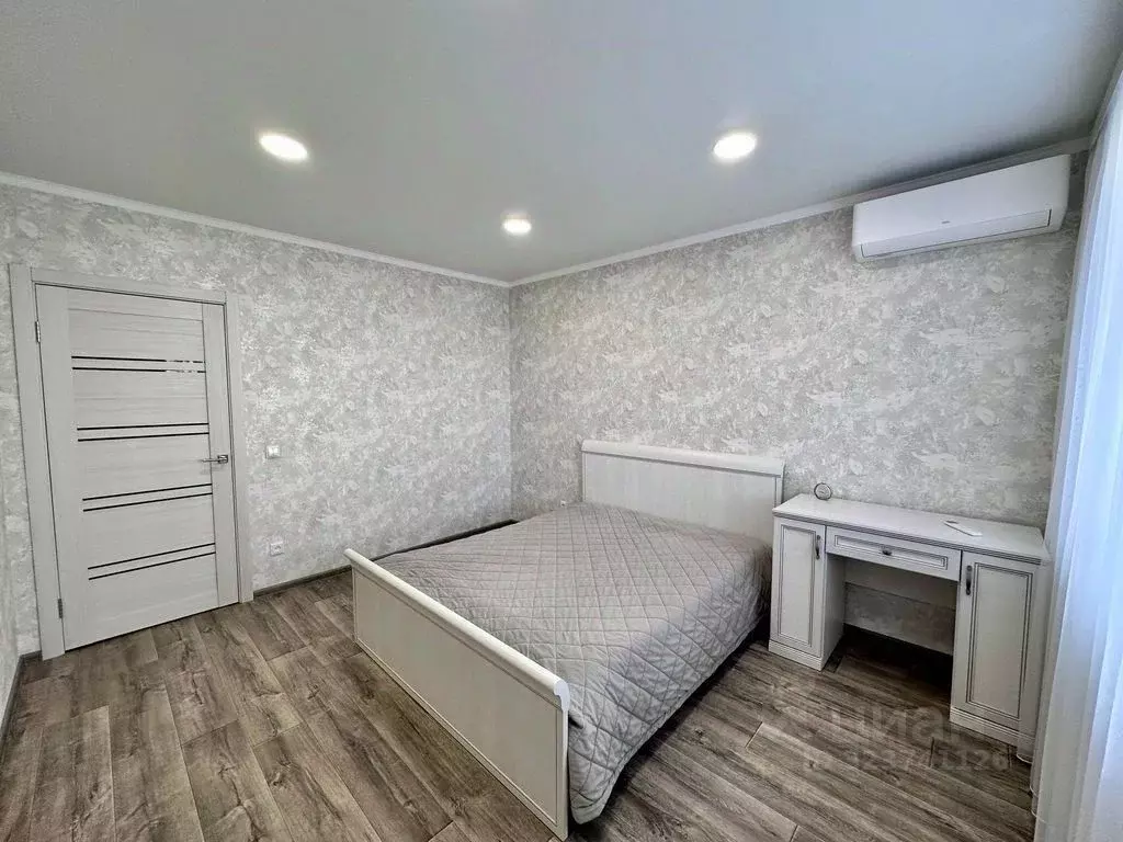 2-к кв. Оренбургская область, Оренбург Пролетарская ул., 298 (64.3 м) - Фото 1