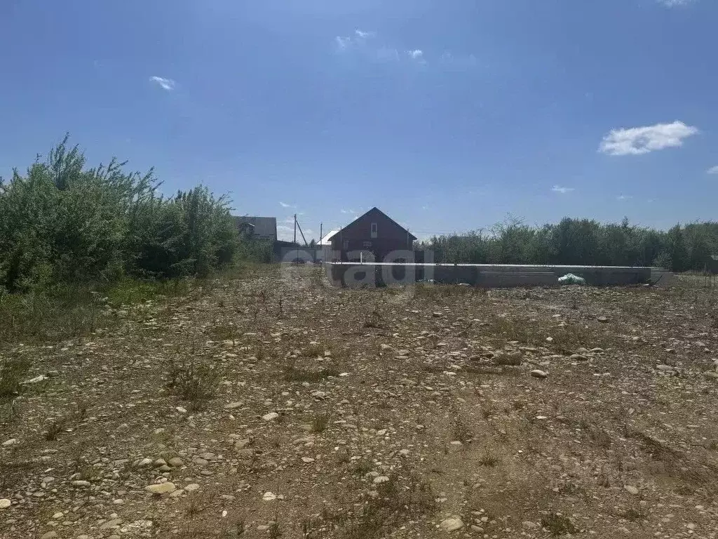 Участок в Адыгея, Майкоп Кавказская ул. (15.89 сот.) - Фото 1