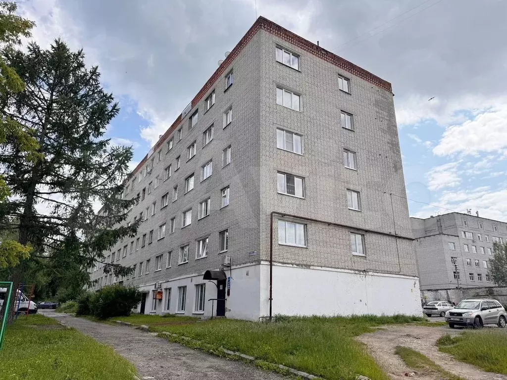 Комната 12 м в 6-к., 2/5 эт. - Фото 0