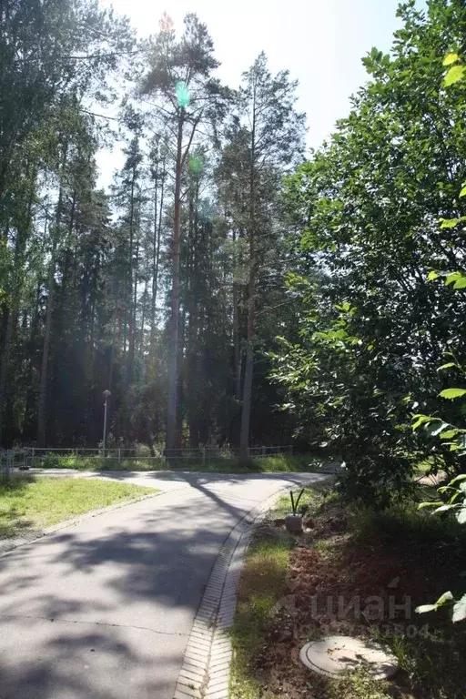 Участок в Московская область, Клин городской округ, д. Крутцы  (20.0 ... - Фото 0